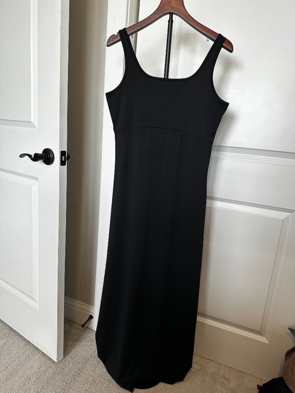 Columbia Black Maxi Dress Women's Large Sleeveless Stretch Travel Dress